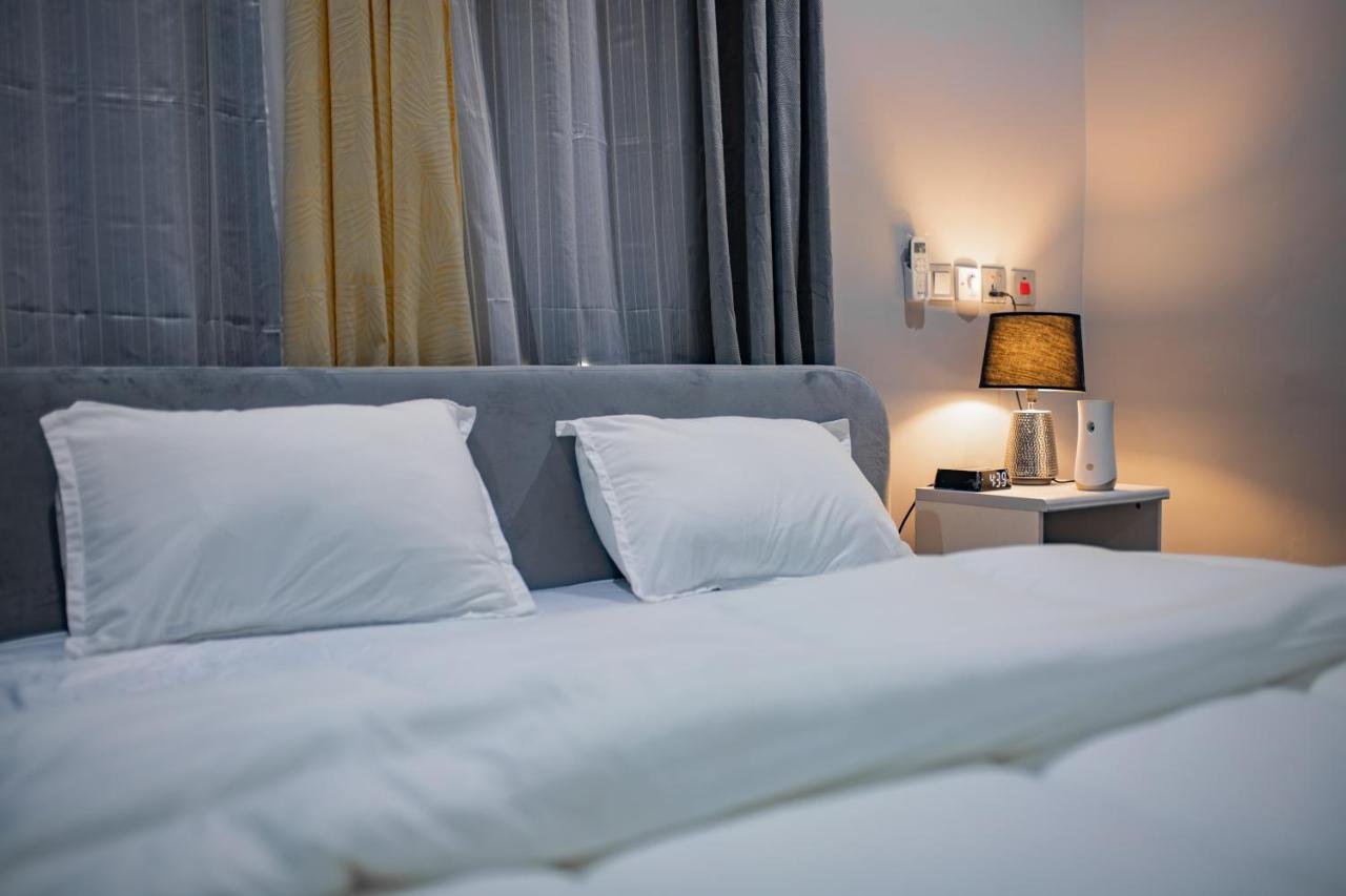 Cloud9 Luxury Apartments Акра Екстериор снимка