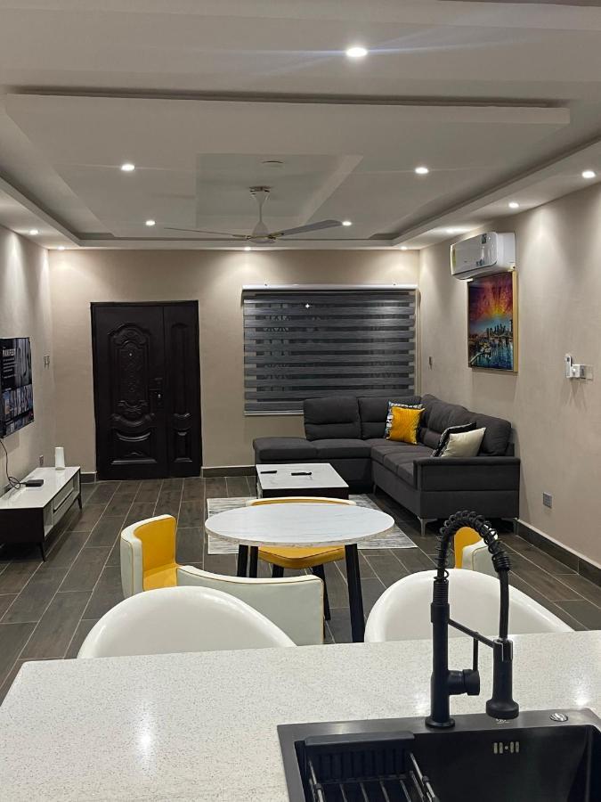 Cloud9 Luxury Apartments Акра Екстериор снимка
