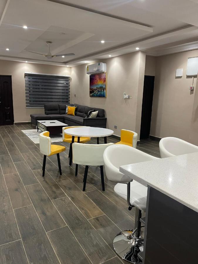 Cloud9 Luxury Apartments Акра Екстериор снимка