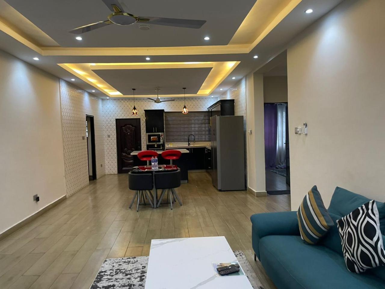 Cloud9 Luxury Apartments Акра Екстериор снимка